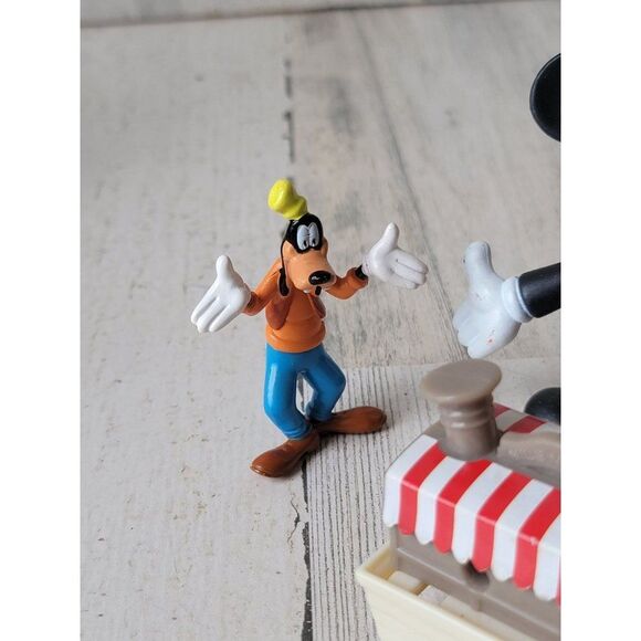 Mickey Mouse Clubhouse friends Pluto Donald Daisy Duck mini Mickey Mouse Goofy t - Picture 3 of 13